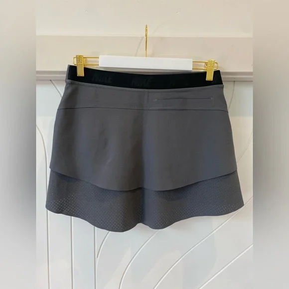 Nike | Golf | Charcoal Athletic Skirt - Picture 2 of 5